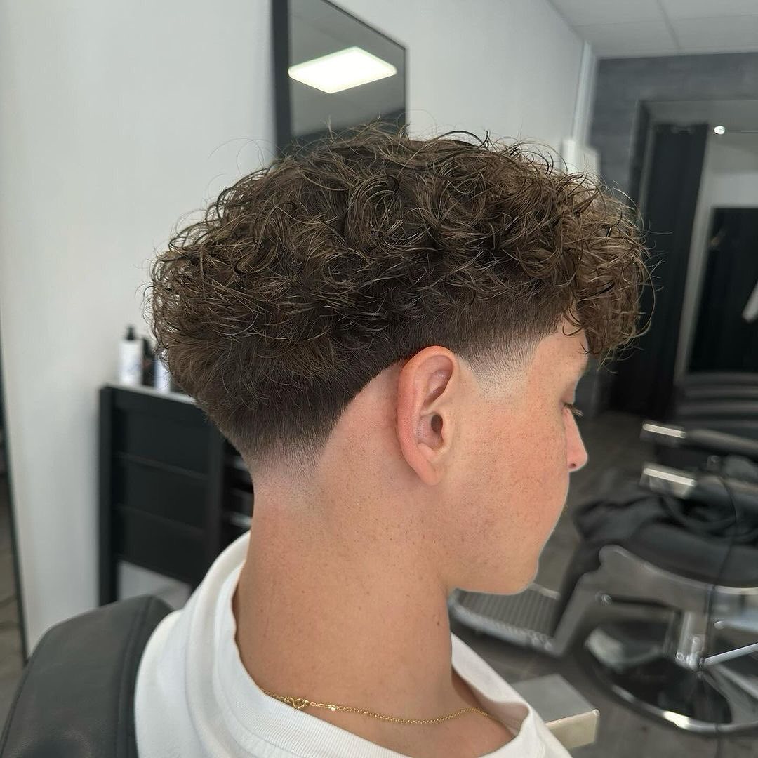 curly taper fade